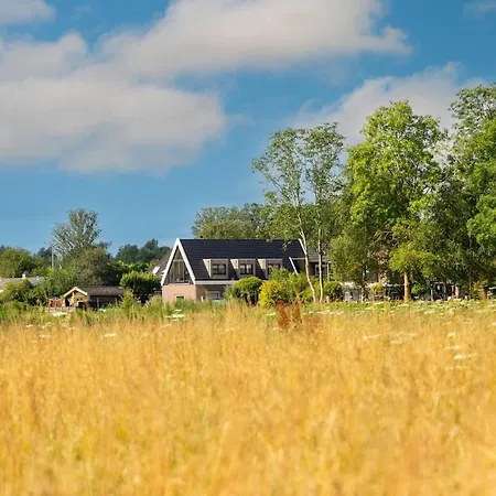 Apartment T Hooghe Huys Scharwoude